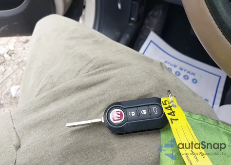 2017 Fiat 500L Trekking z USA, uszkodzony, nr VIN ZFBCFADH0HZ038730